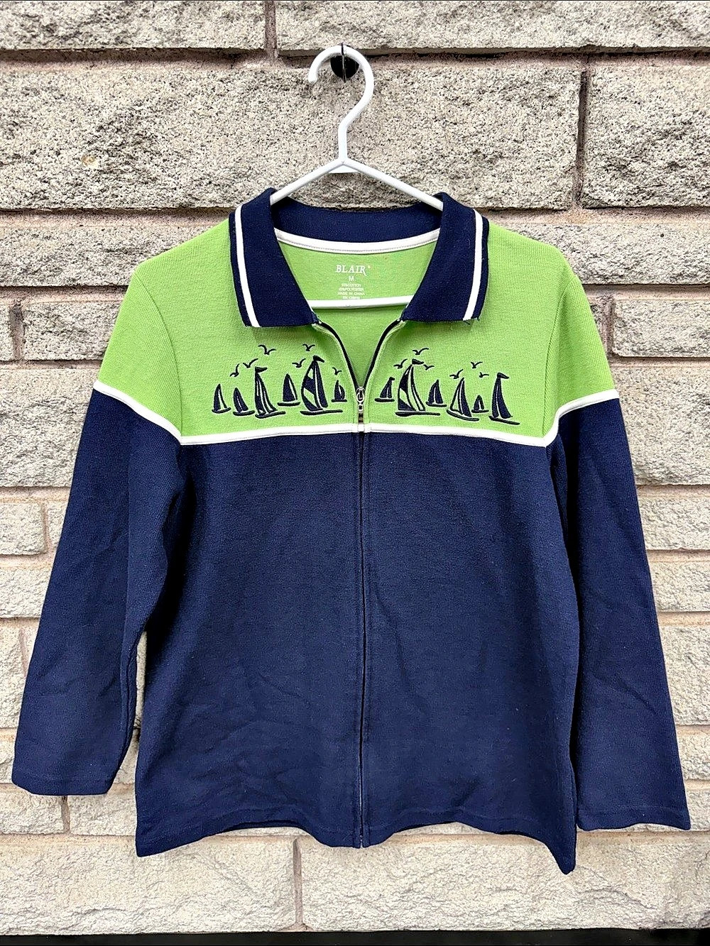 Blair Women’s M Navy Lime Green Nautical Sailboat Embroidered Zip Front Top